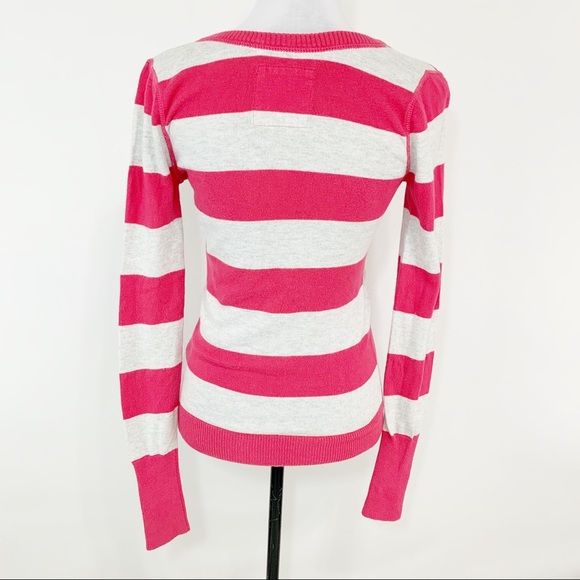 Hollister pink grey v neck lightweight sweater - Picture 3 of 7